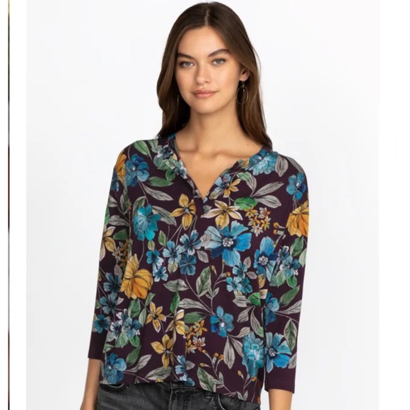 Johnny Was Lexi Henley Tee Floral size xs - Picture 1 of 8